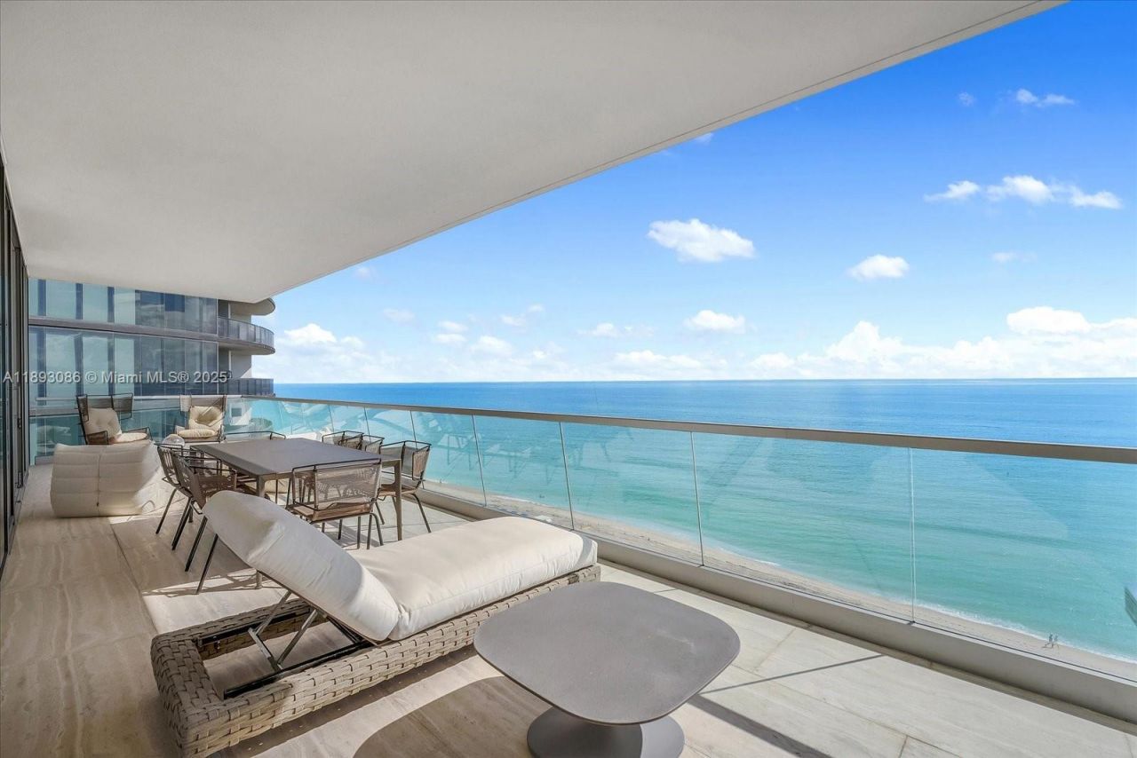18501 Collins Ave, Unit 1001, Sunny Isles Beach, FL 33160 Photo