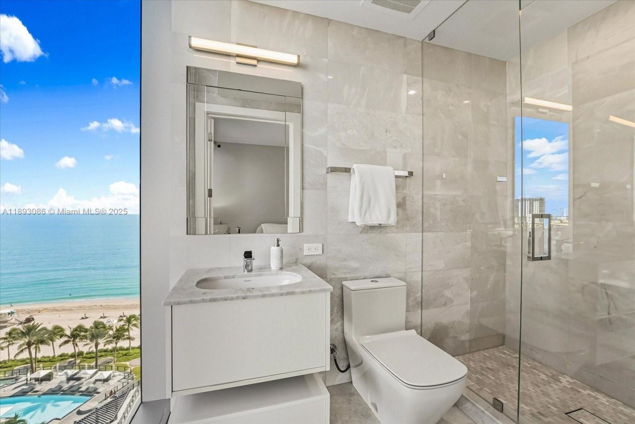 18501 Collins Ave, Unit 1001, Sunny Isles Beach, FL 33160 Photo