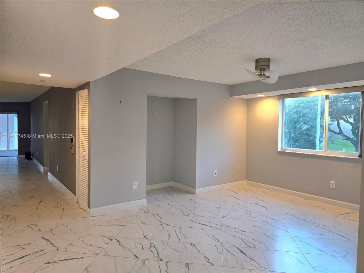 7440 Granville Dr, Unit 213, Tamarac, FL 33321 Photo