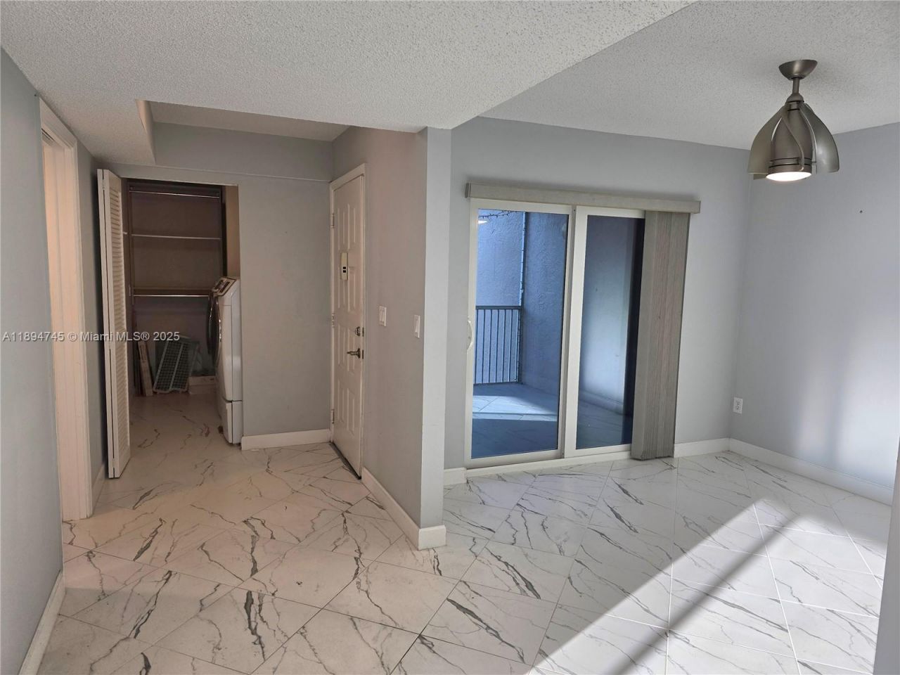 7440 Granville Dr, Unit 213, Tamarac, FL 33321 Photo