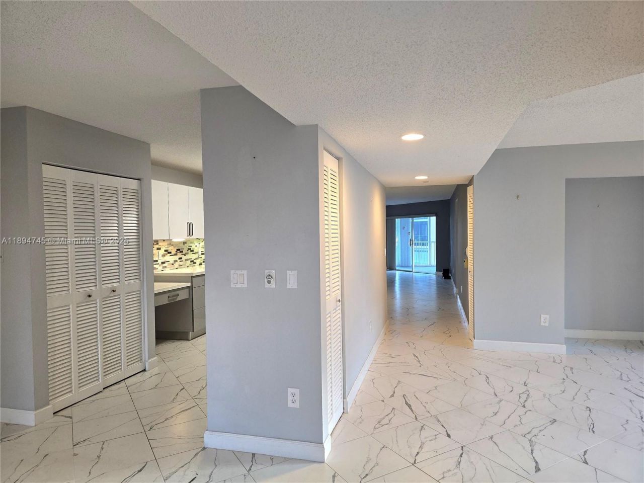 7440 Granville Dr, Unit 213, Tamarac, FL 33321 Photo