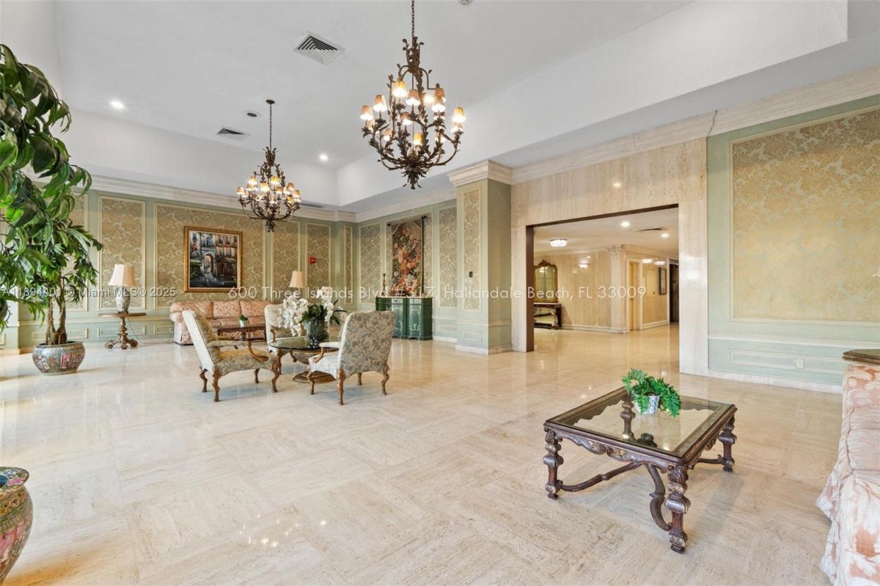 600 Three Islands Blvd, Unit 317, Hallandale Beach, FL 33009 Photo