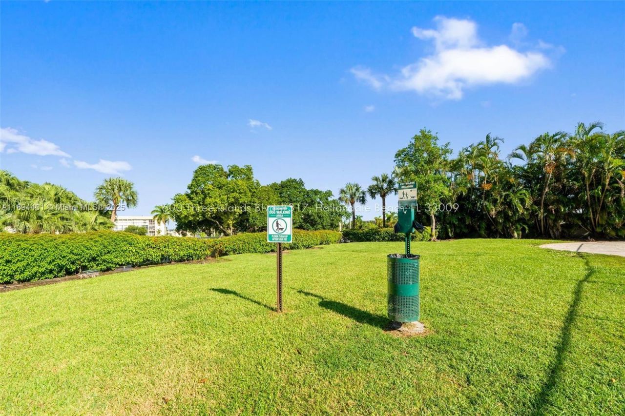 600 Three Islands Blvd, Unit 317, Hallandale Beach, FL 33009 Photo