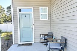 515 Meadowgrass Ct.  photo 4