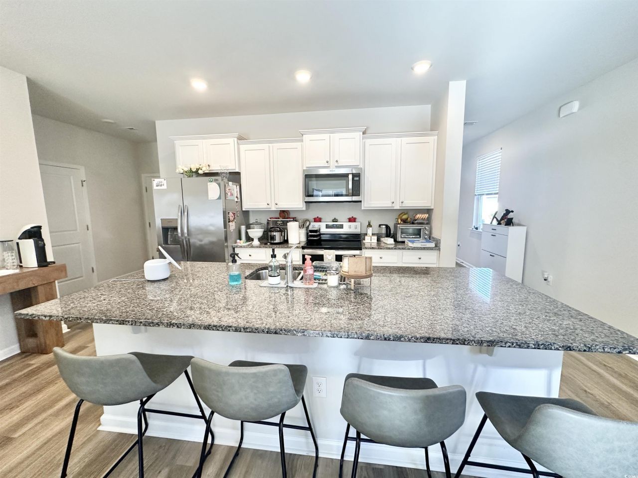 515 Meadowgrass Ct.  Photo 5