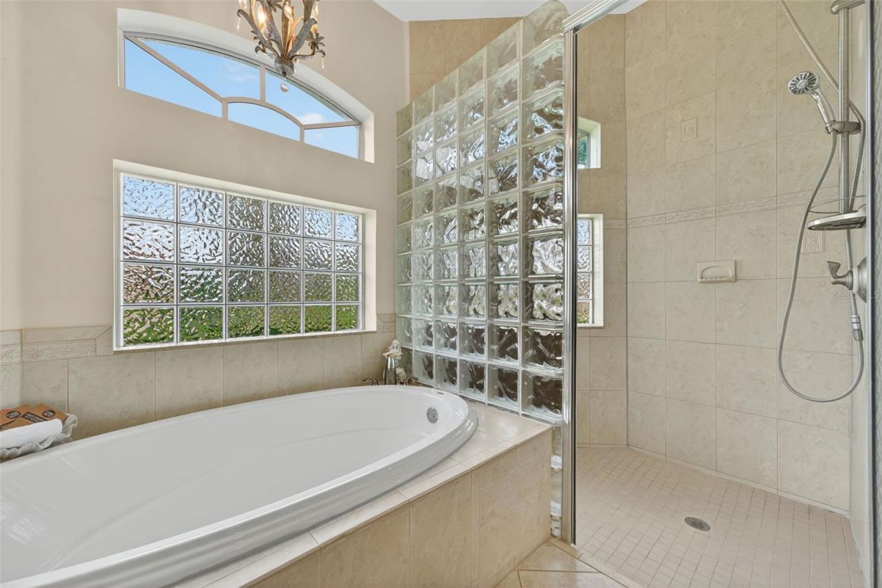 2106 SW 52nd Street, Cape Coral, FL 33914 Photo