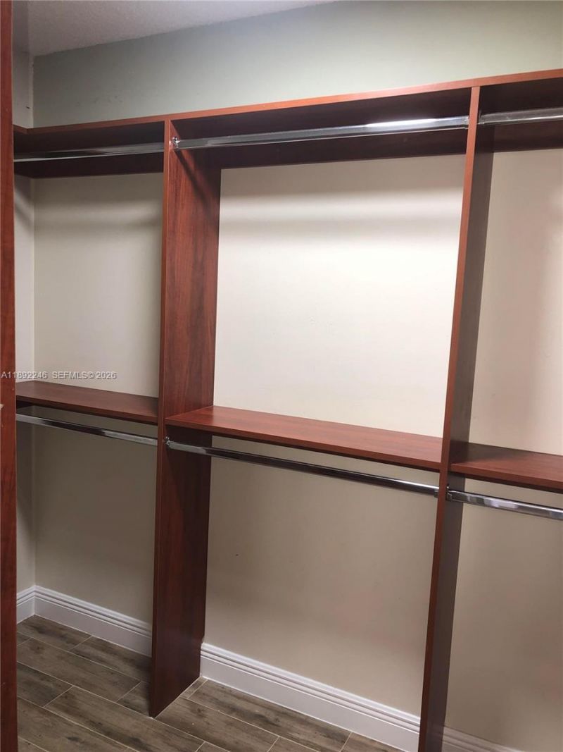 1420 Brickell Bay Dr, Unit 1506D, Miami, FL 33131 Photo