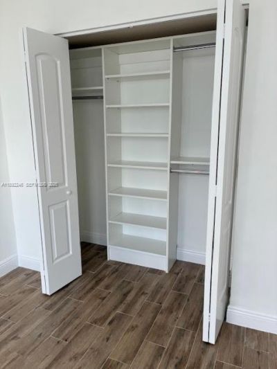 1420 Brickell Bay Dr, Unit 1506D, Miami, FL 33131 Photo