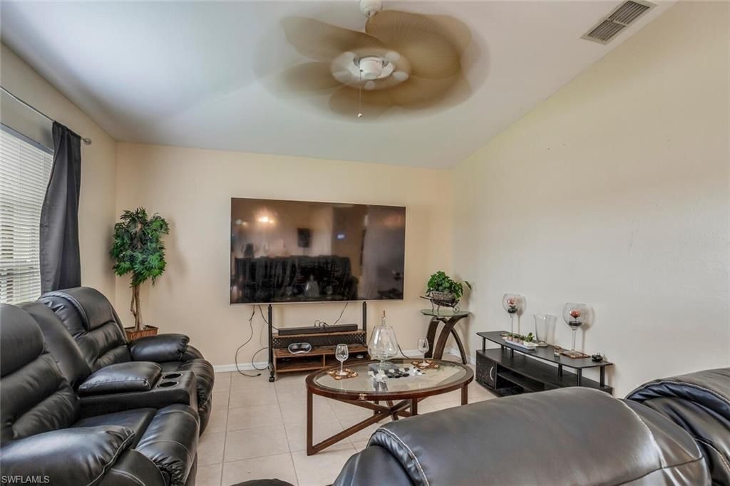 2203 Christopher Ave N, Lehigh Acres, FL 33971 Photo