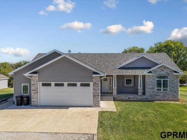 3009 Kennsington Trail, Missouri Valley, IA 51555