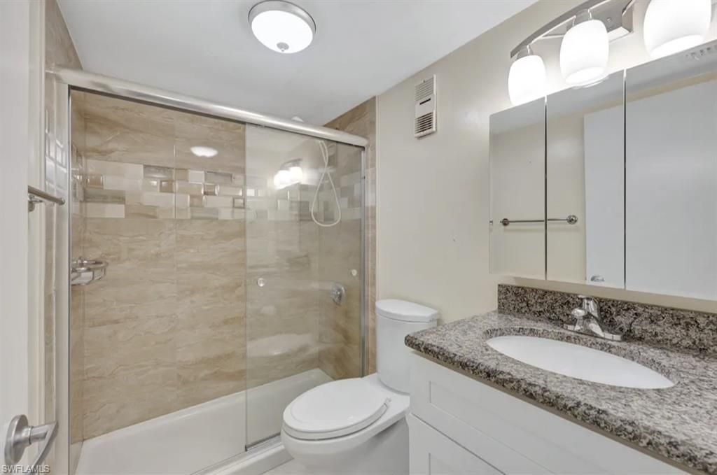 2264 Winkler Ave, Unit 204, Fort Myers, FL 33901 Photo