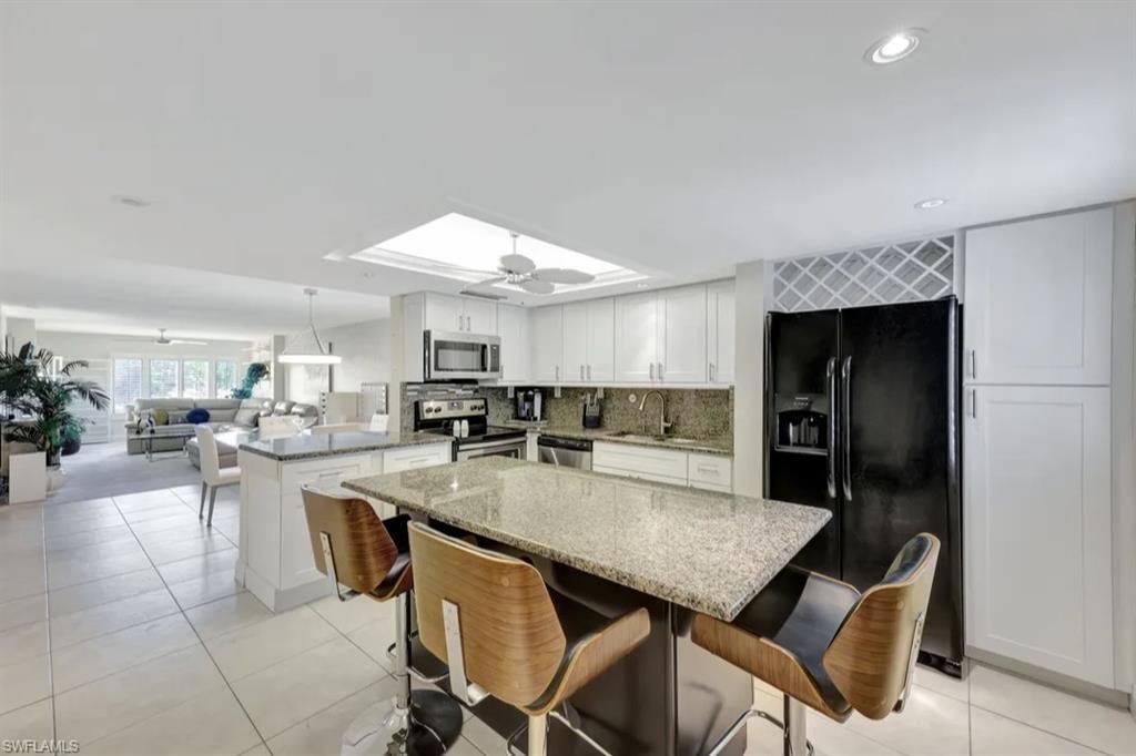 2264 Winkler Ave, Unit 204, Fort Myers, FL 33901 Photo