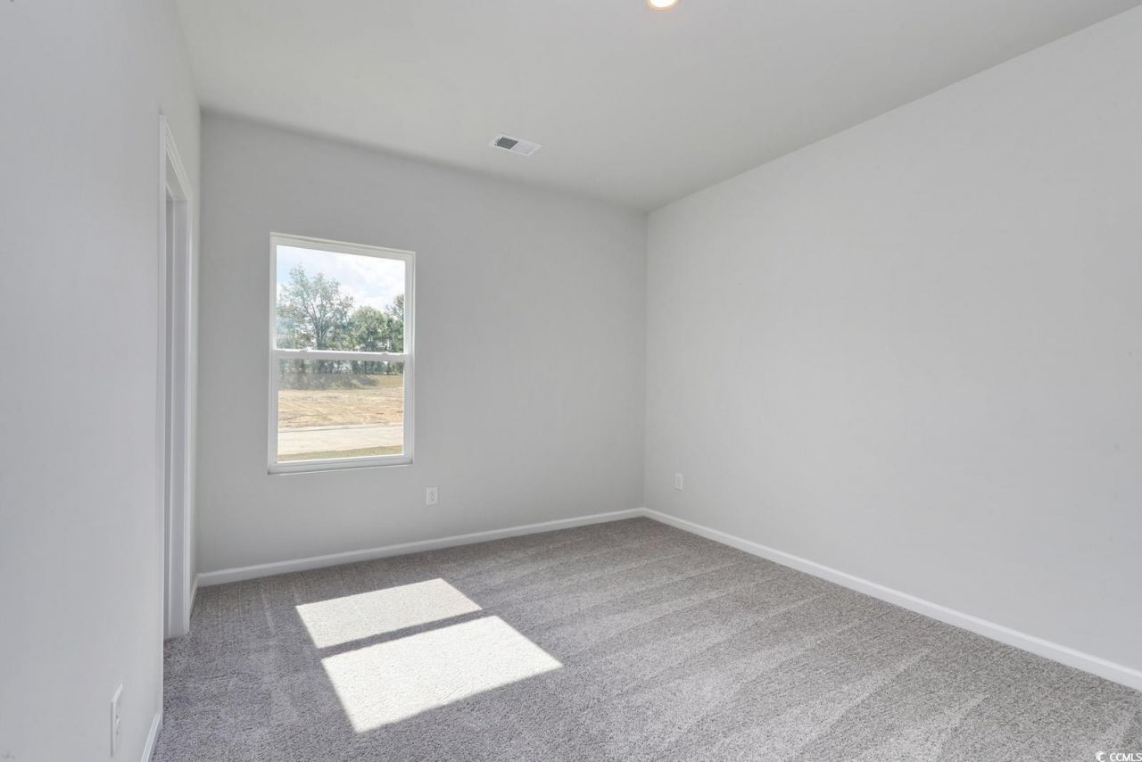 357 Garden Grove St Photo 12