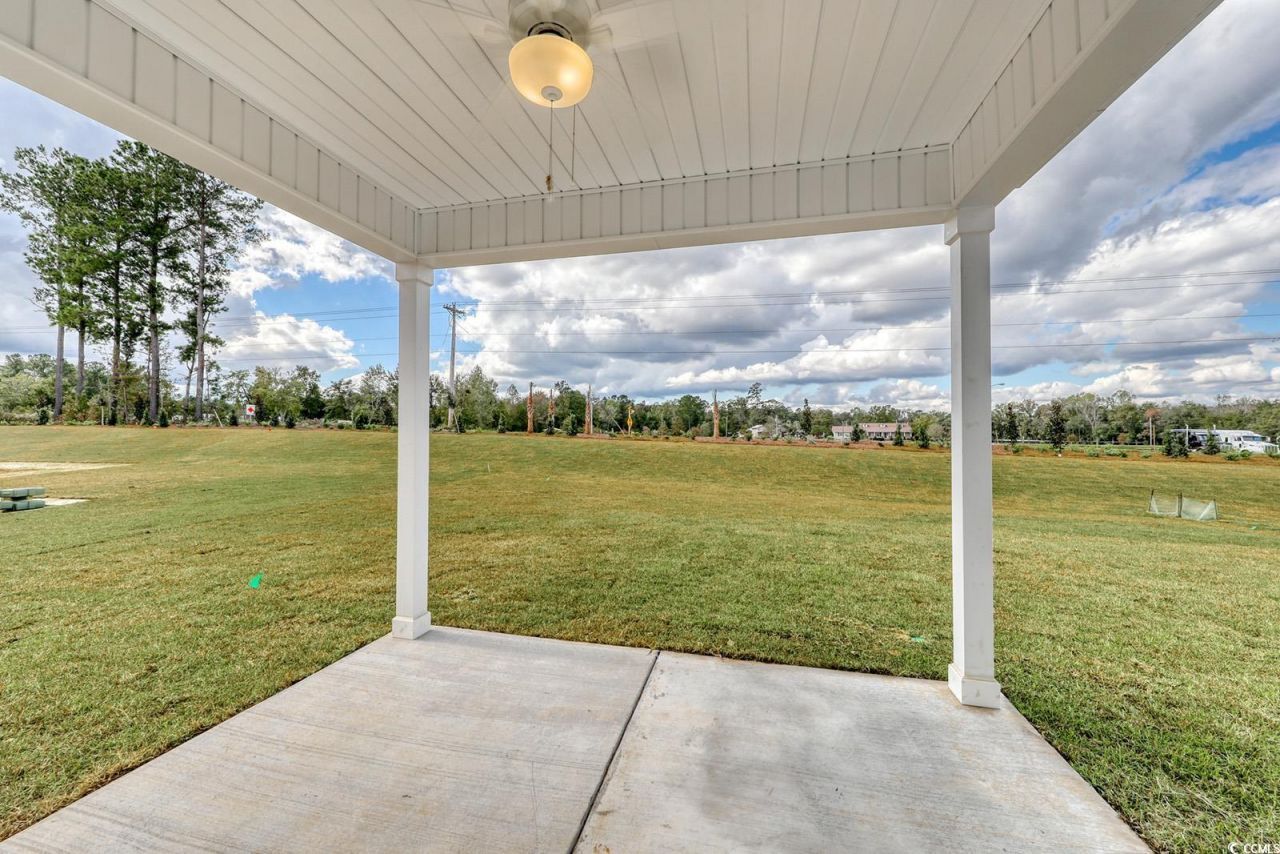 357 Garden Grove St Photo 27