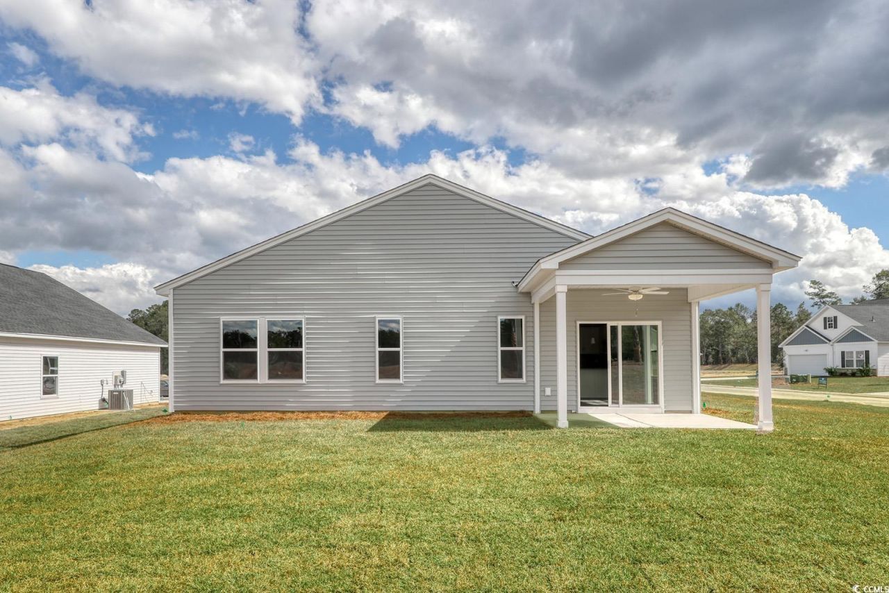 357 Garden Grove St Photo 28