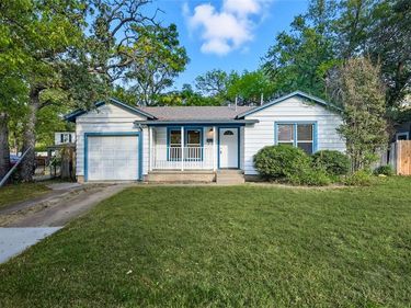2625 Handley Drive, Fort Worth, TX 76112