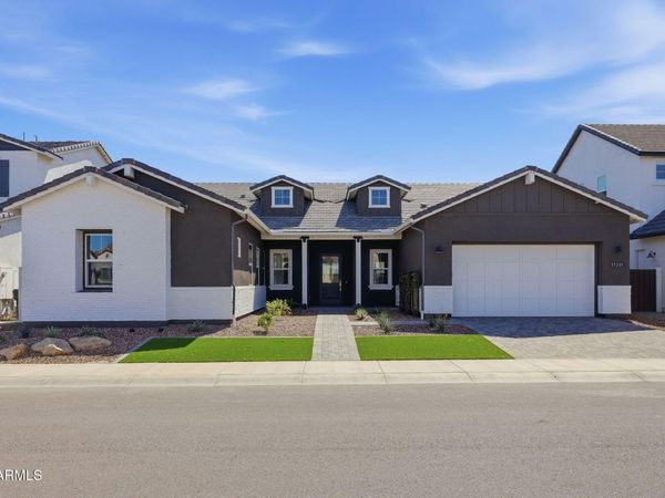 17241 W VACAVILLE Street, Surprise, AZ 85388