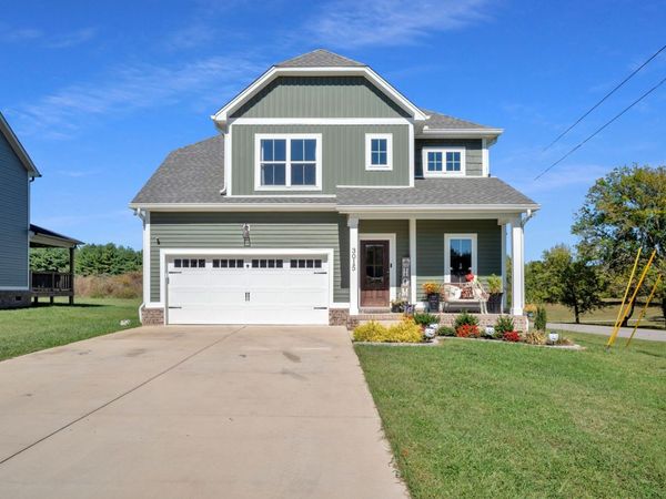 3015 Graystand Dr, Greenbrier, TN 37073