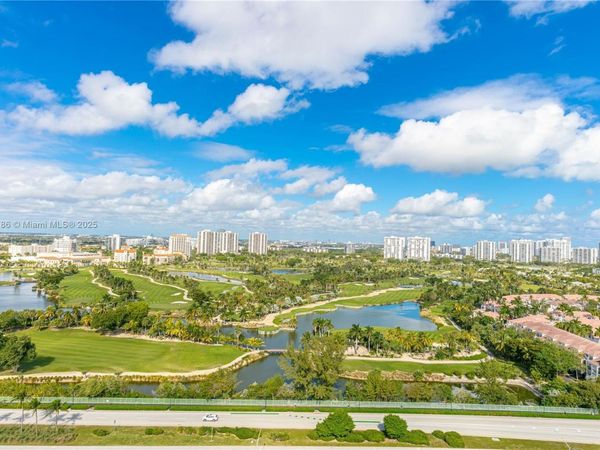 3400 NE 192nd St, Unit LPH5, Aventura, FL 33180