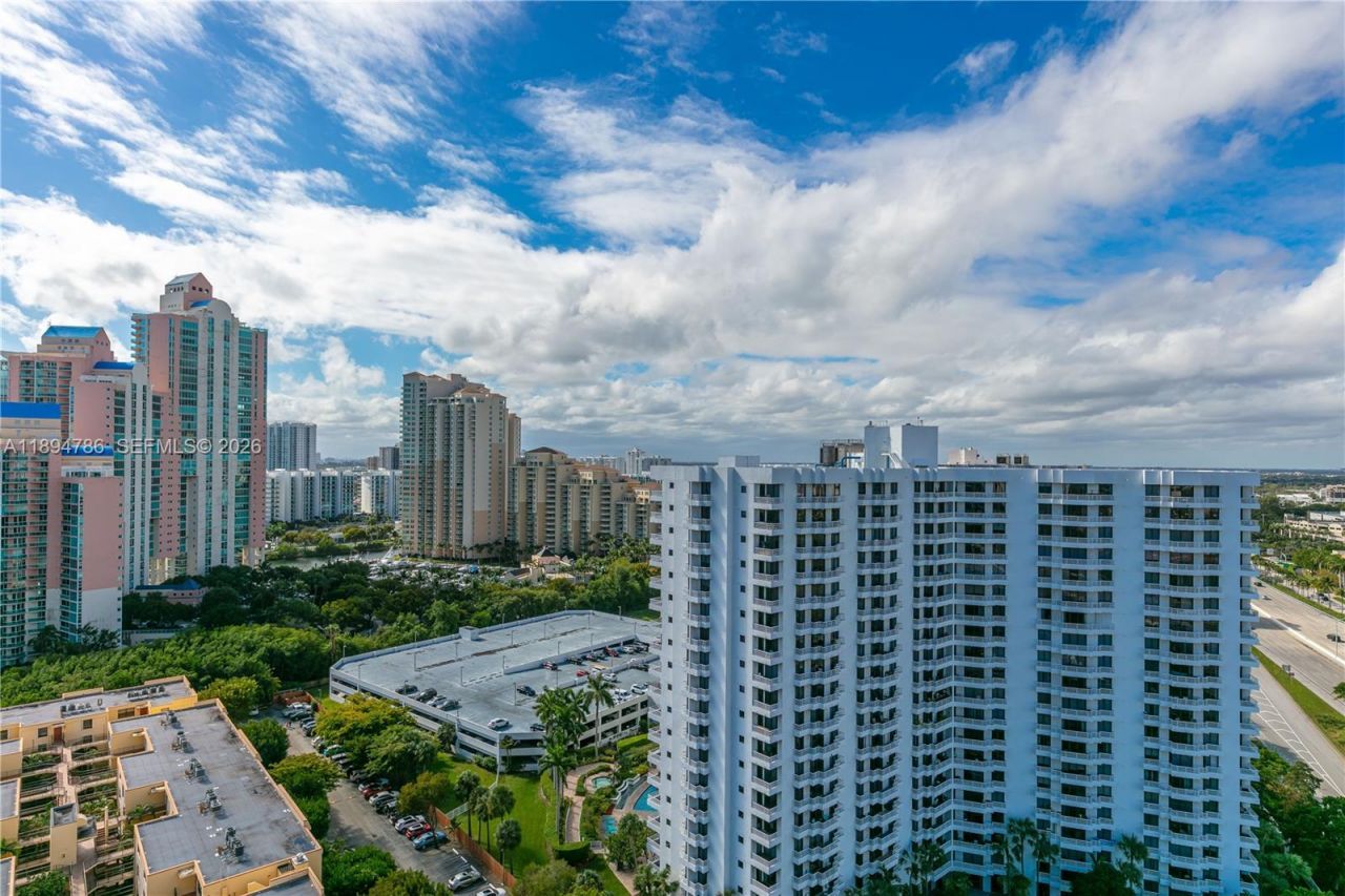 3400 NE 192nd St, Unit LPH5, Aventura, FL 33180 Photo