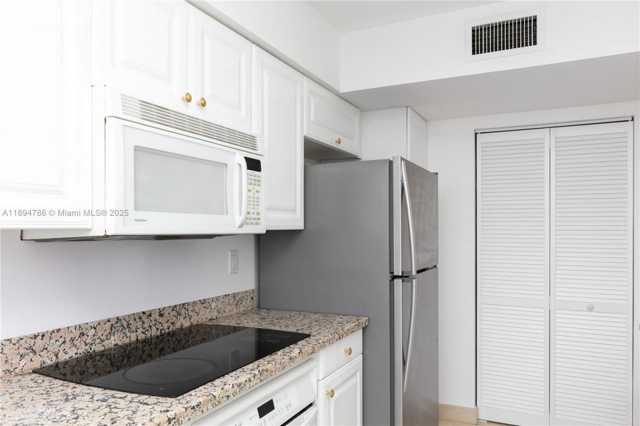 3400 NE 192nd St, Unit LPH5, Aventura, FL 33180 Photo