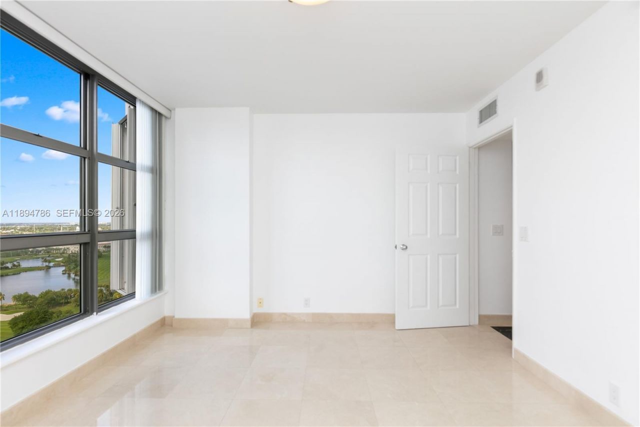 3400 NE 192nd St, Unit LPH5, Aventura, FL 33180 Photo