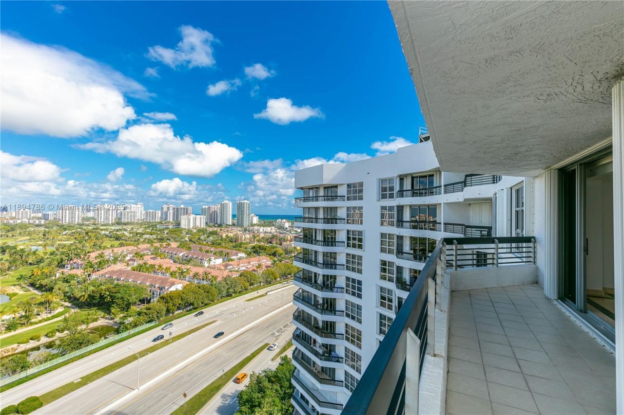 3400 NE 192nd St, Unit LPH5, Aventura, FL 33180 Photo