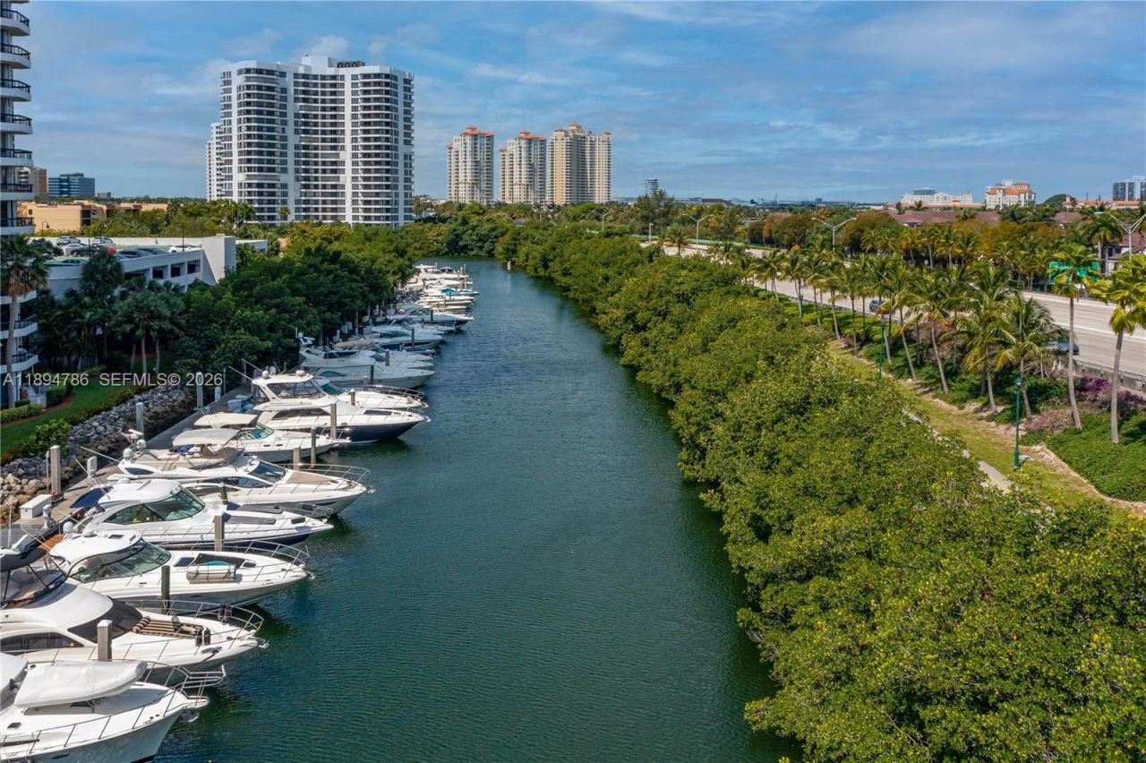 3400 NE 192nd St, Unit LPH5, Aventura, FL 33180 Photo