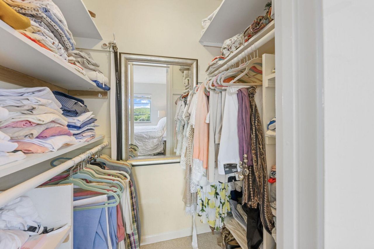 1831 NE 38th Street, Unit 410, Oakland Park, FL 33308 Photo