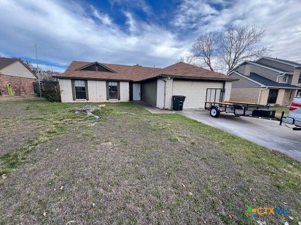 2012 Kingwood Drive , Killeen, TX 76543