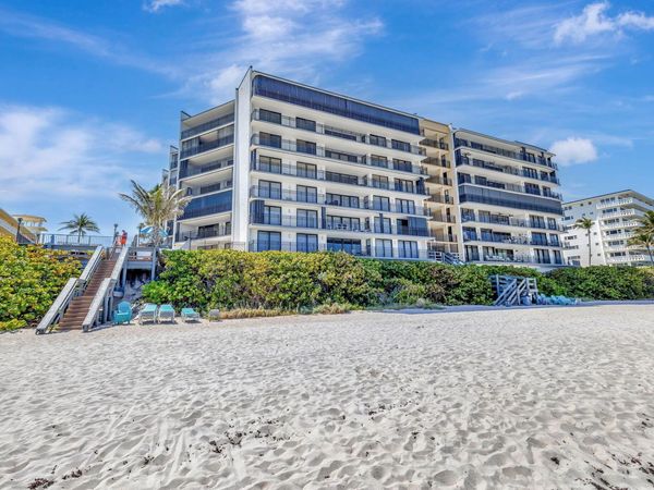 1167 Hillsboro Mile, Unit 206, Hillsboro Beach, FL 33062
