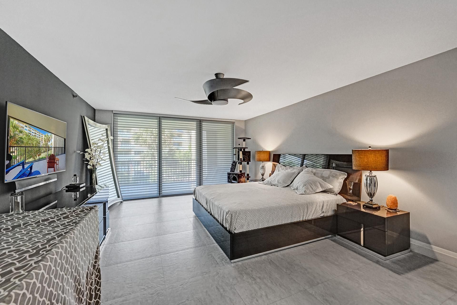 1167 Hillsboro Mile, Unit 206, Hillsboro Beach, FL 33062 Photo