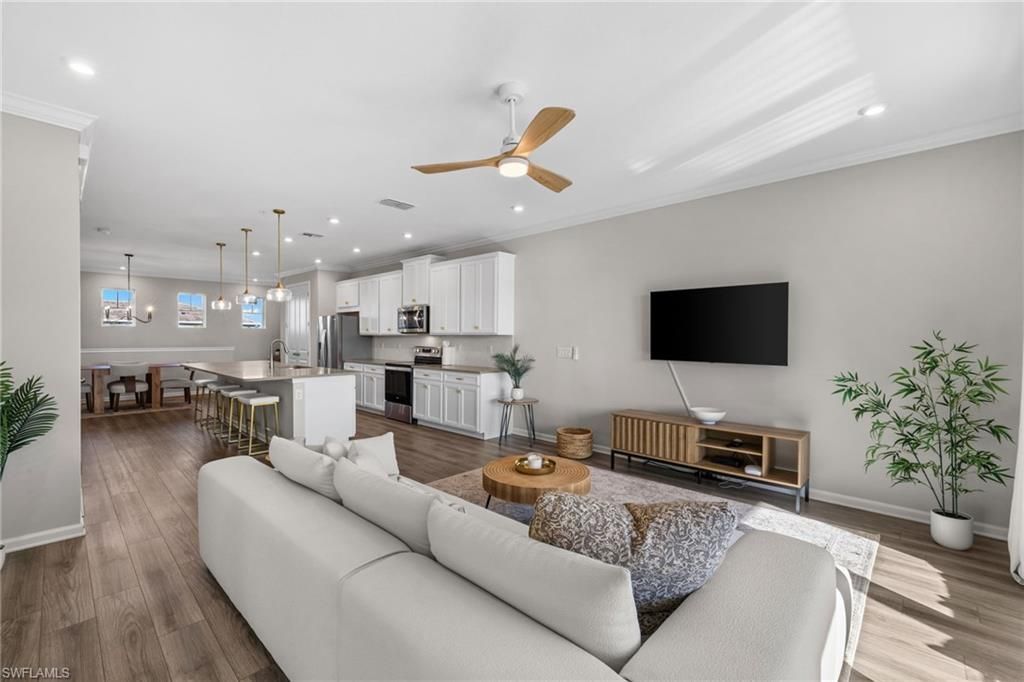 4607 Arboretum Cir, Unit 202, Naples, FL 34112 Photo