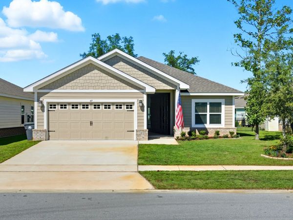 49 Cool Breeze Drive, Freeport, FL 32439