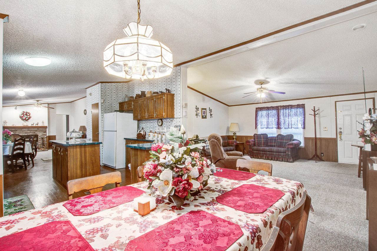 131 Lizzie Avenue Photo 12