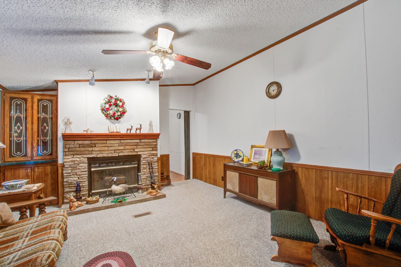 131 Lizzie Avenue Photo 18