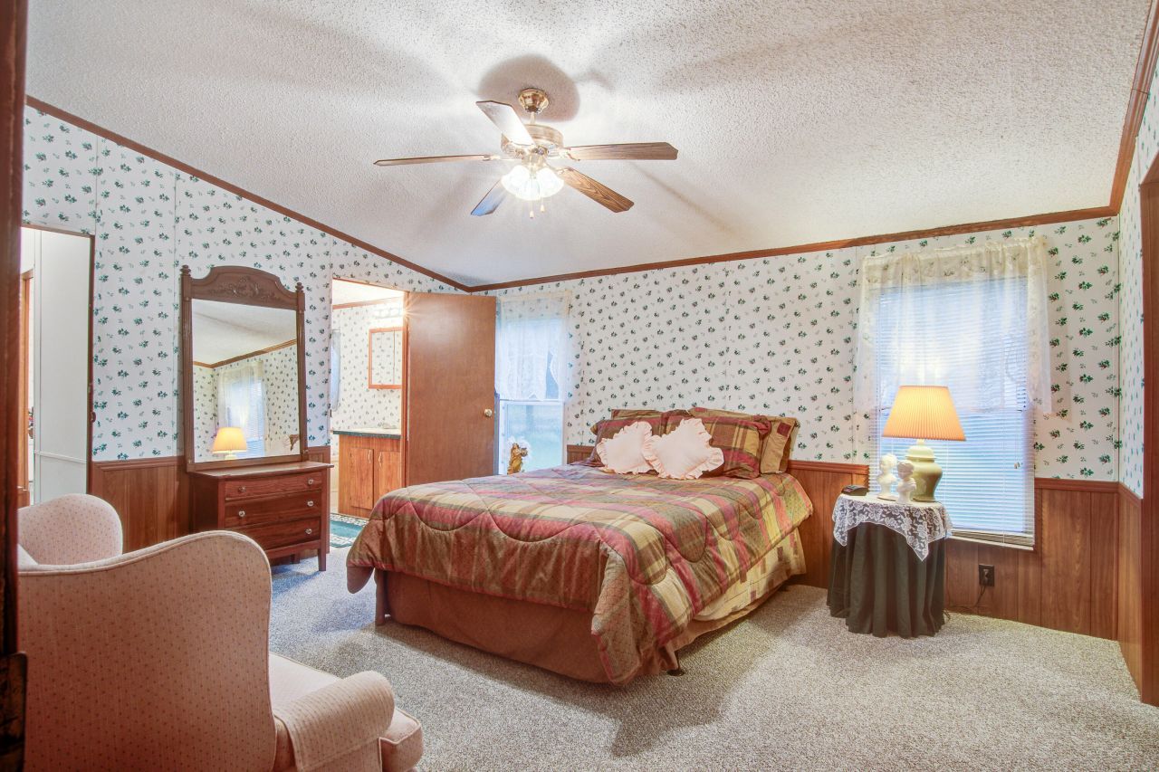 131 Lizzie Avenue Photo 22