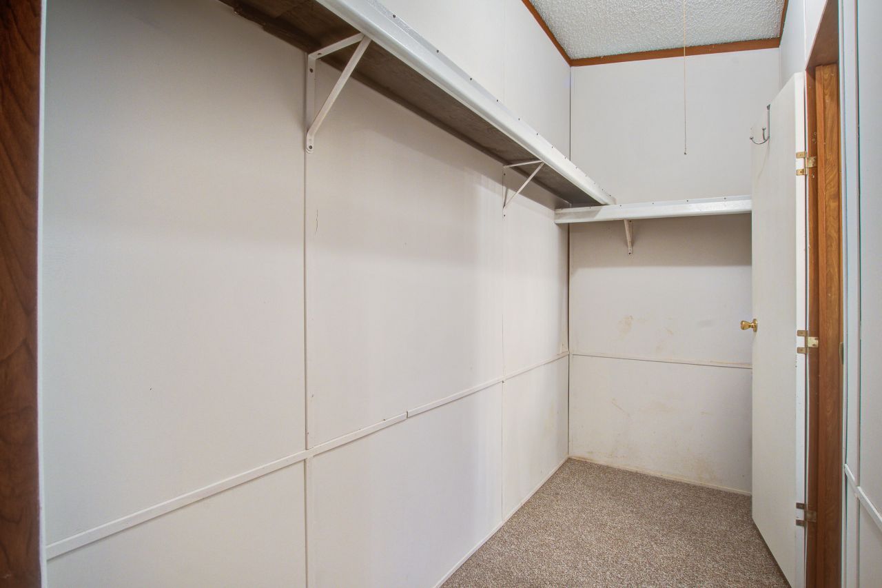 131 Lizzie Avenue Photo 24