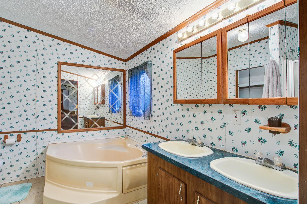 131 Lizzie Avenue Photo 25