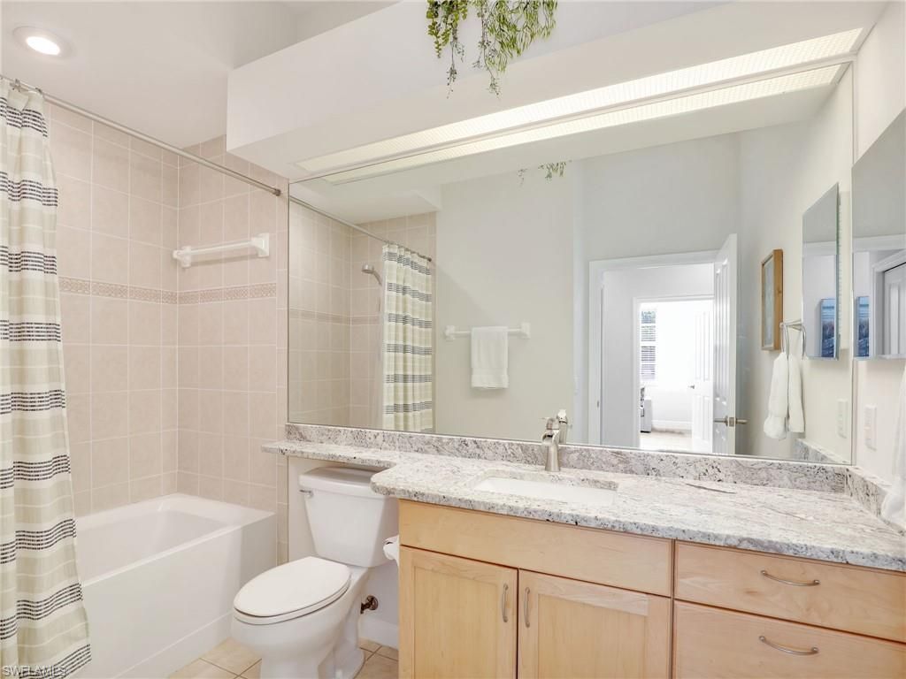 8540 Via Lungomare Cir, Unit 202, Estero, FL 33928 Photo