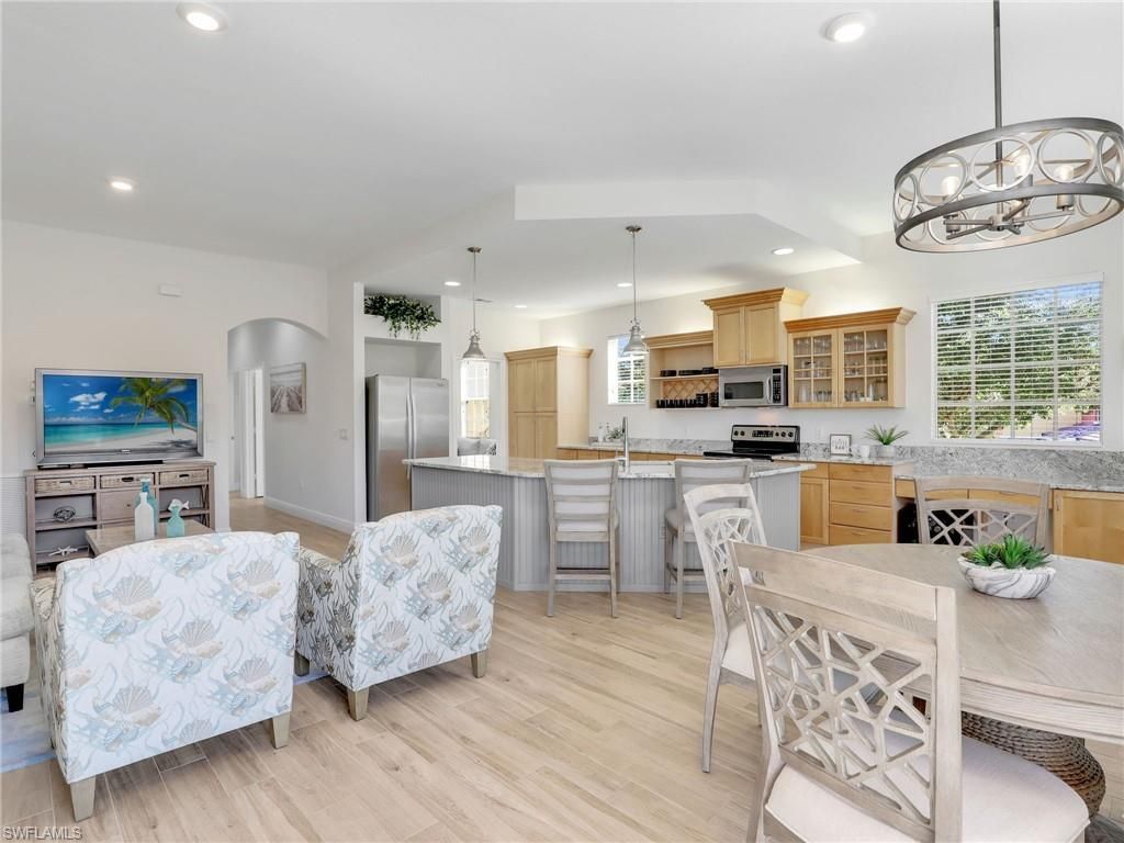 8540 Via Lungomare Cir, Unit 202, Estero, FL 33928 Photo