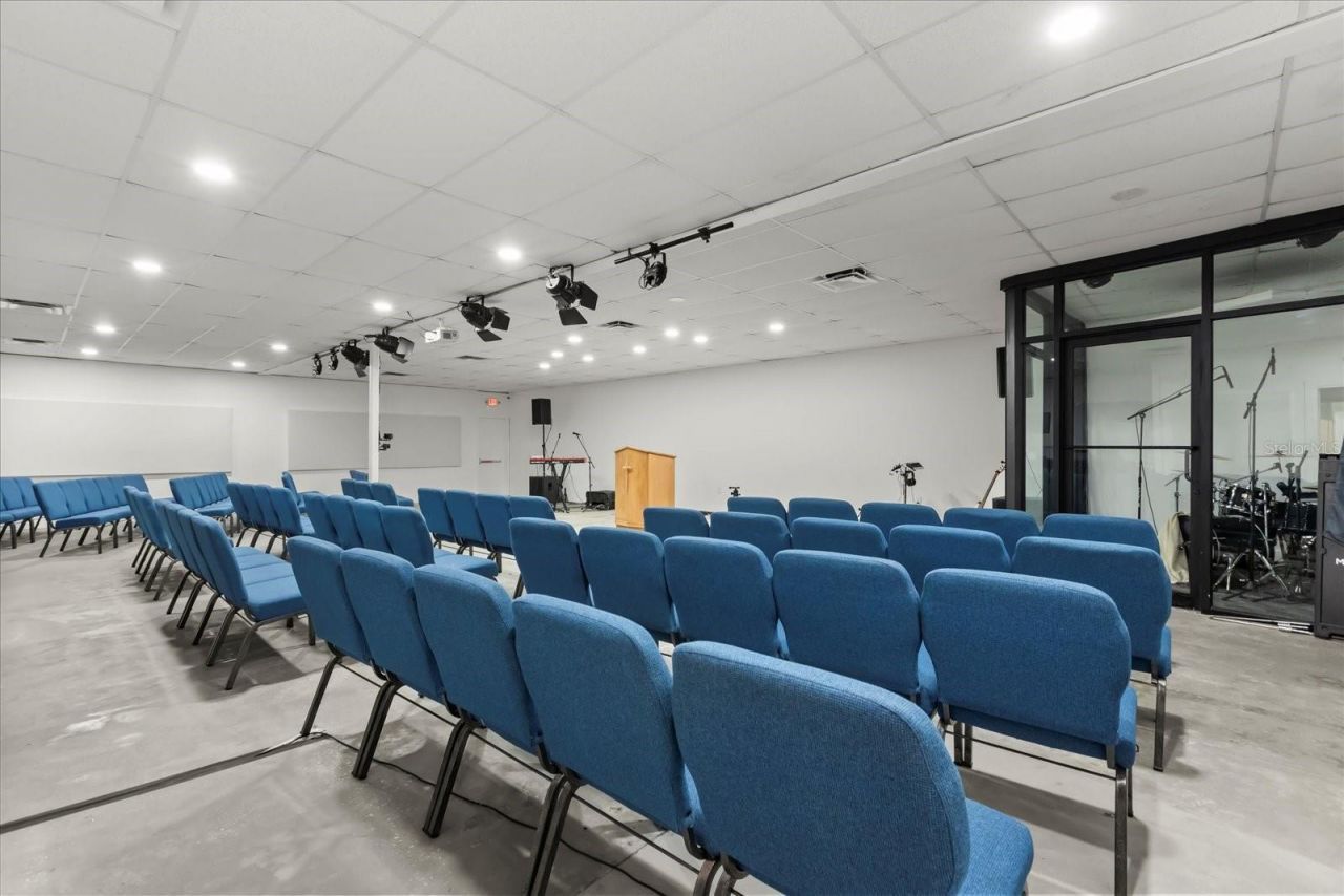 1046 Plaza Drive, Unit D & E & F, Kissimmee, FL 34743 Photo