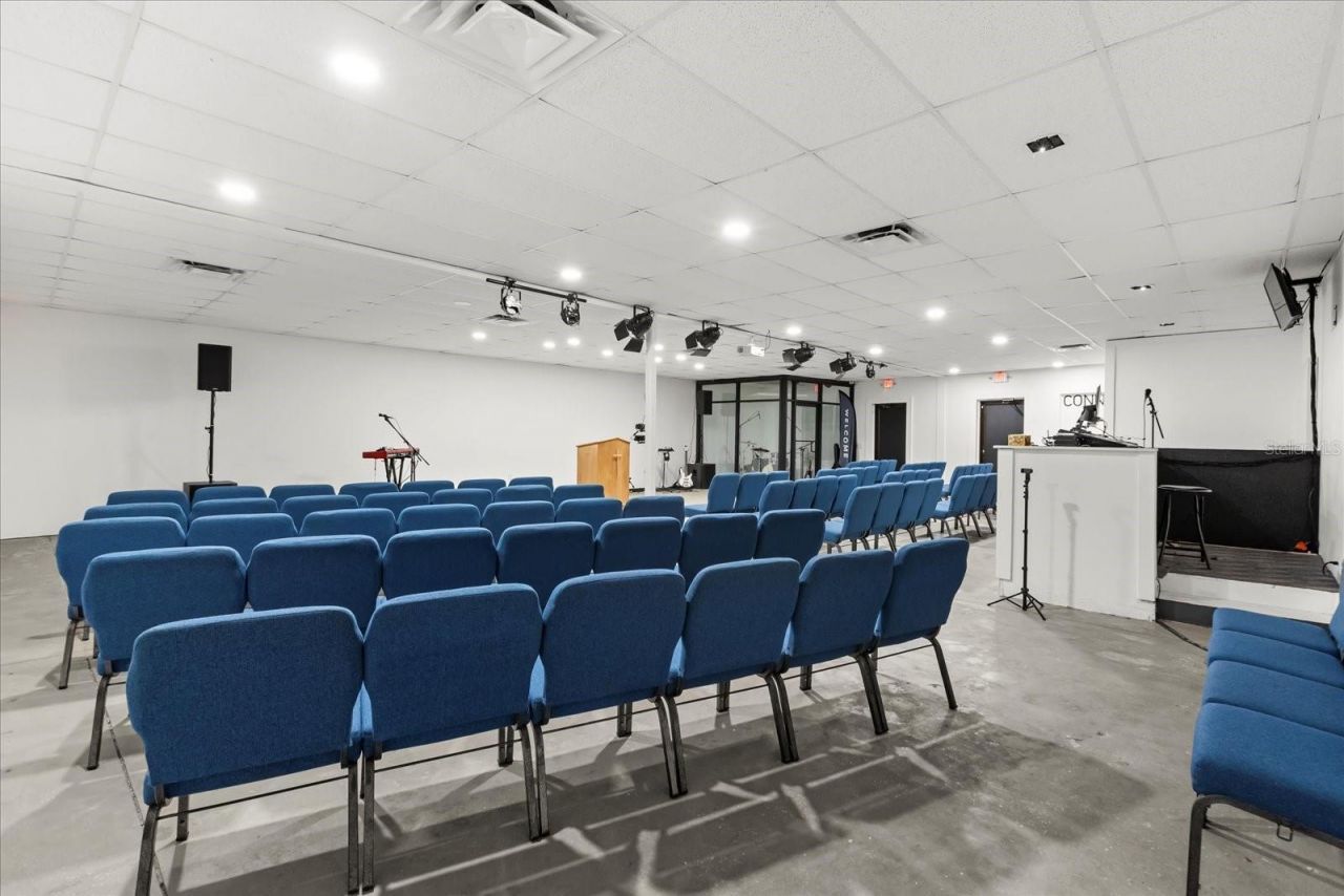 1046 Plaza Drive, Unit D & E & F, Kissimmee, FL 34743 Photo