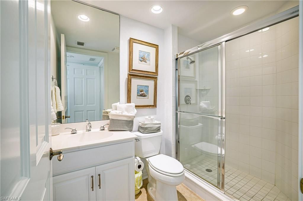 295 Grande Way, Unit 505, Naples, FL 34110 Photo