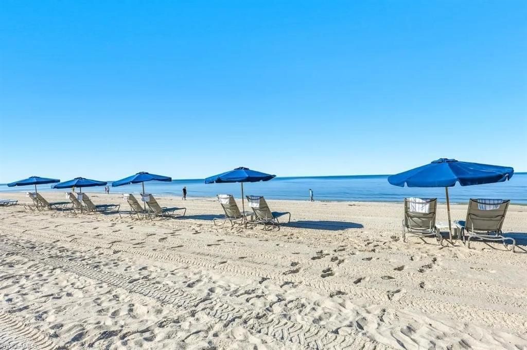 295 Grande Way, Unit 505, Naples, FL 34110 Photo