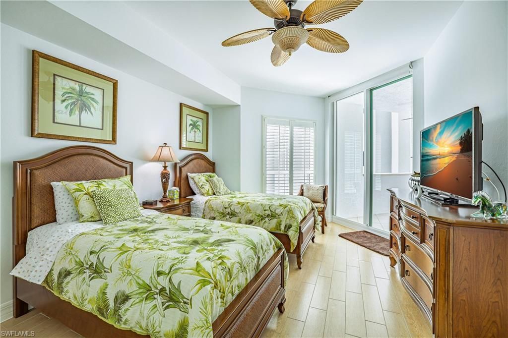 295 Grande Way, Unit 505, Naples, FL 34110 Photo