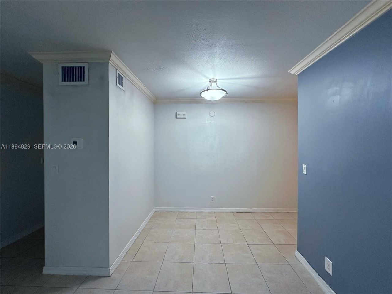 2424 SE 17th St, Unit B307, Fort Lauderdale, FL 33316 Photo