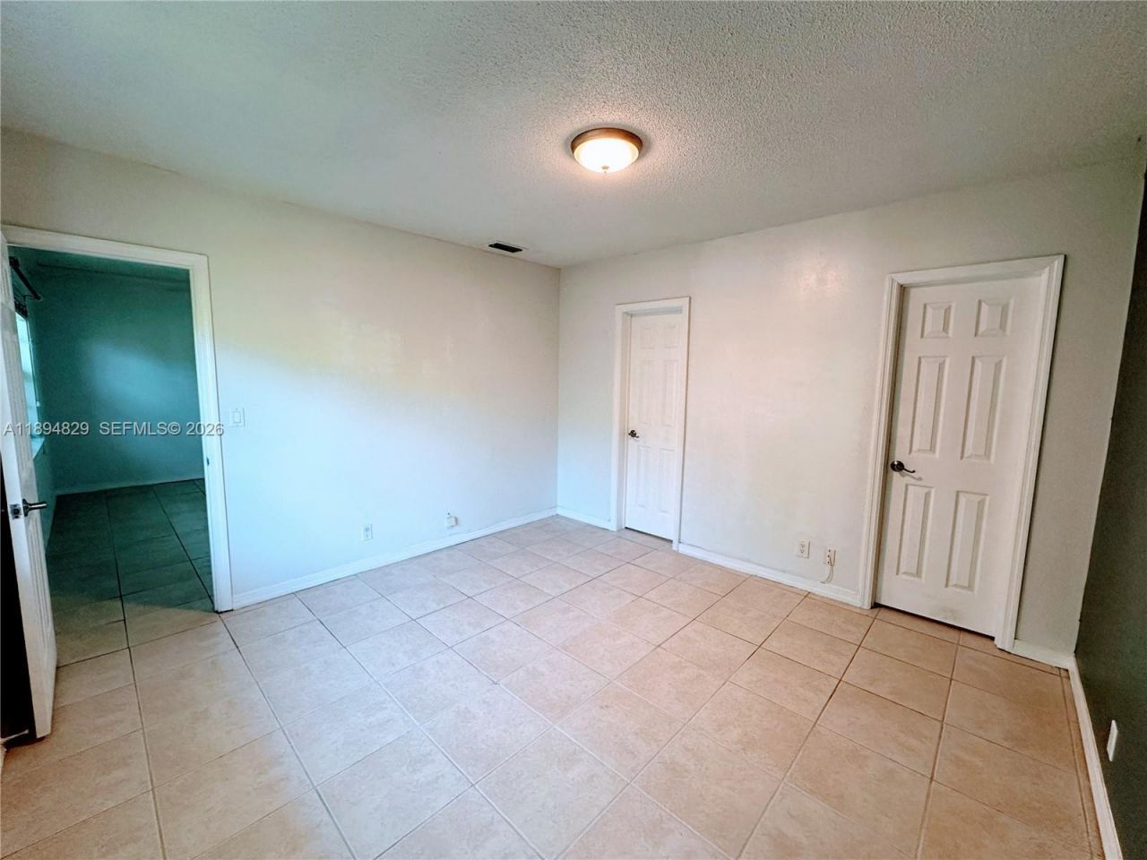 2424 SE 17th St, Unit B307, Fort Lauderdale, FL 33316 Photo