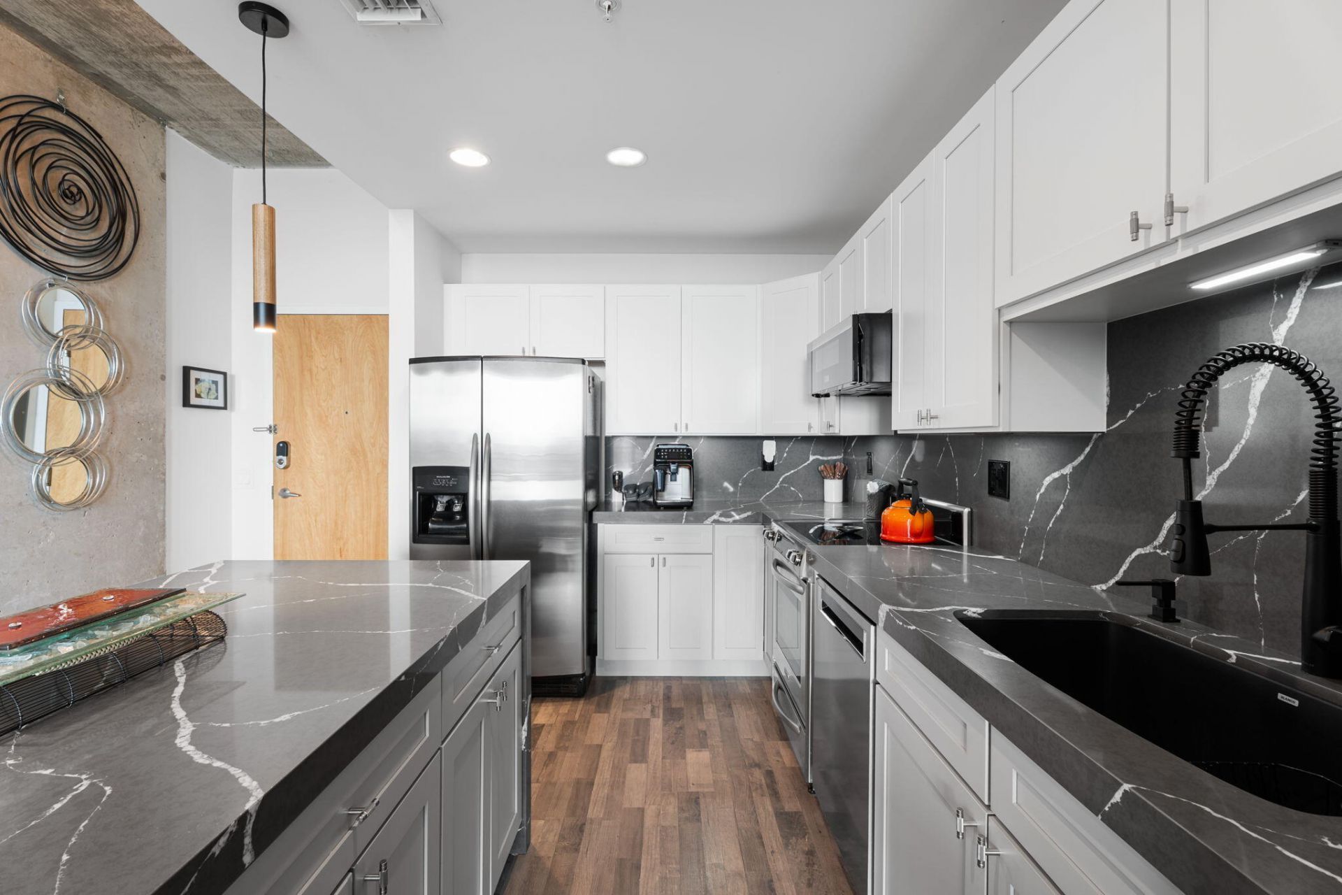 300 S Australian Avenue, Unit 1515, West Palm Beach, FL 33401 Photo