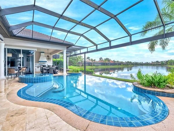 8957 Shenendoah CIR, NAPLES, FL 34113